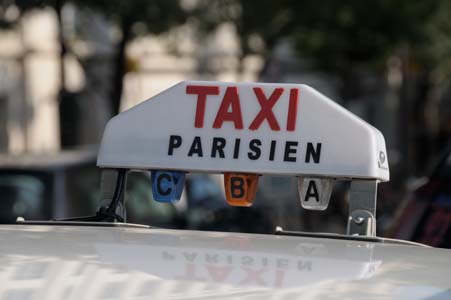 Taxi_parisien__Expressionsdenfants.jpg