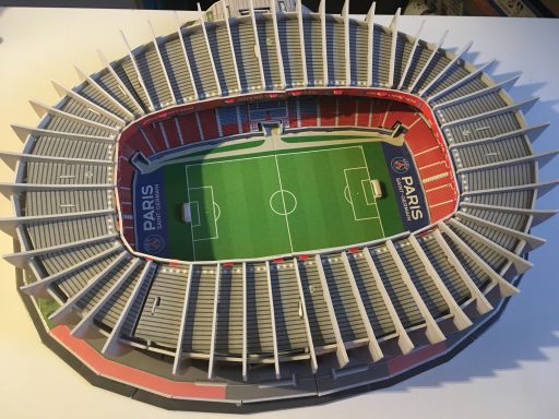 MAQUETTE du PARC DES PRINCES (Puzzle 3D de stade de football) 