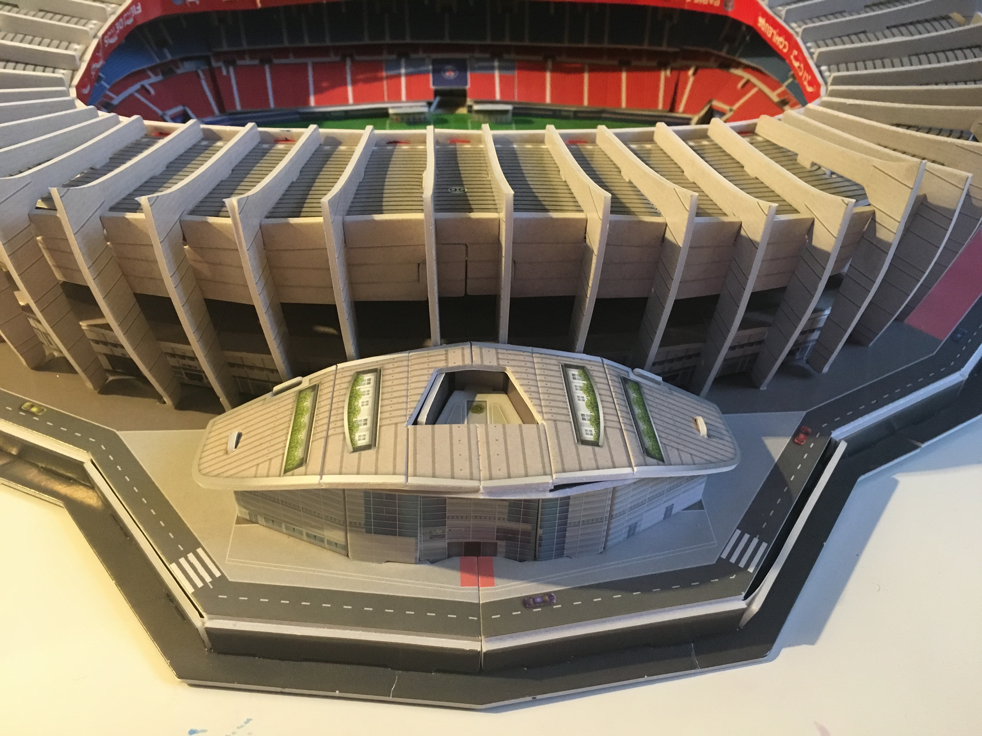 Fan de foot avec le stade 3D [+Concours]